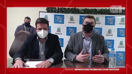 Delegado e prefeito anunciaram o suposto golpe eletrônico em transmissão na internet Delegado e prefeito anunciaram o suposto golpe eletrônico em transmissão na internet