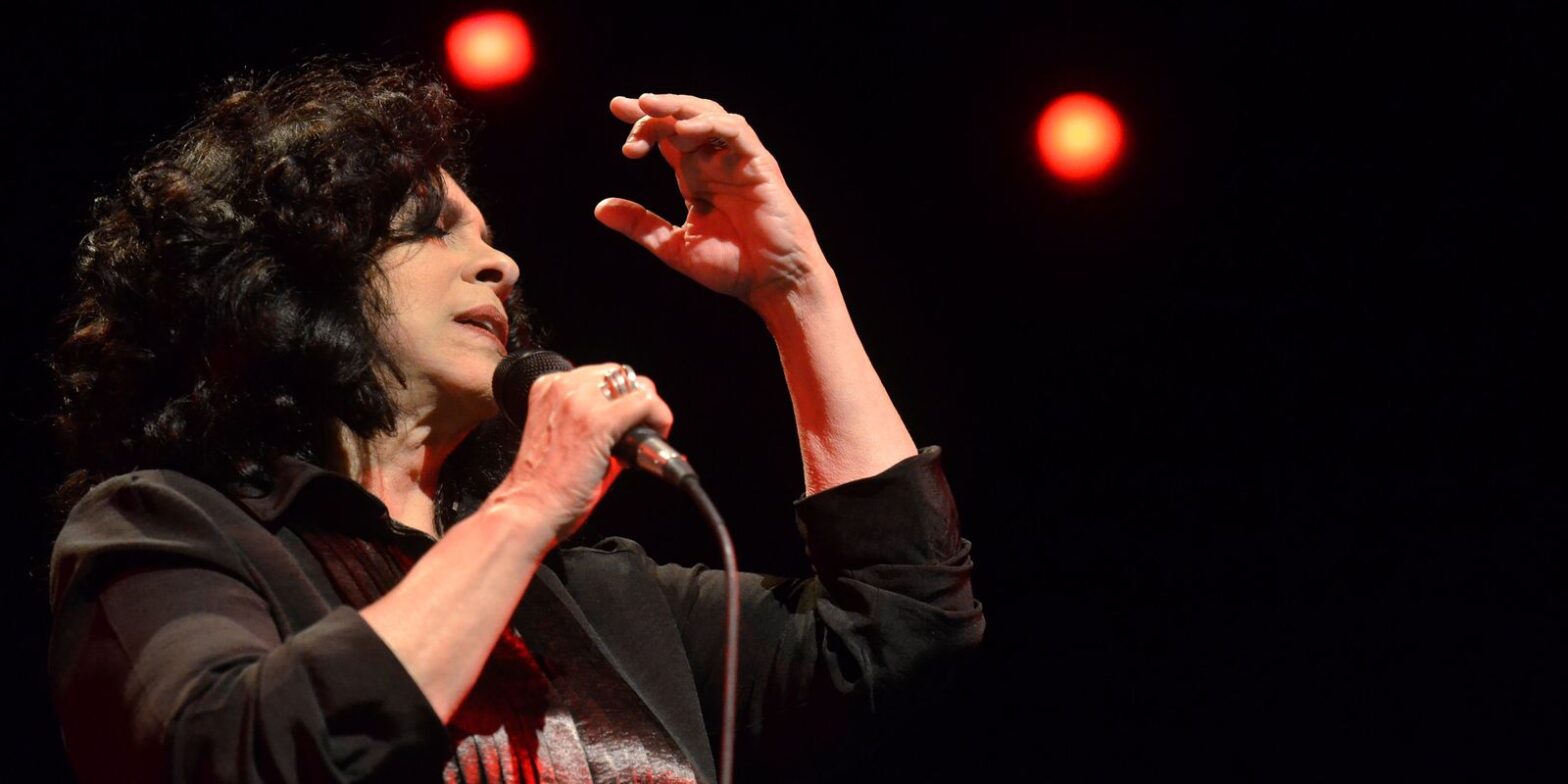 TV Brasil homenageia Gal Costa neste sábado no Recordar é TV