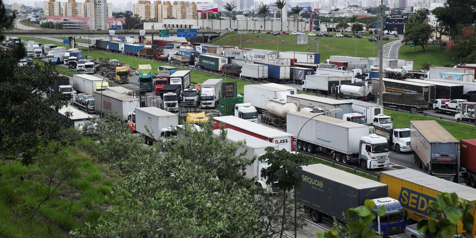 Bloqueios já resultaram em mais de R$ 5,5 milhões em multas