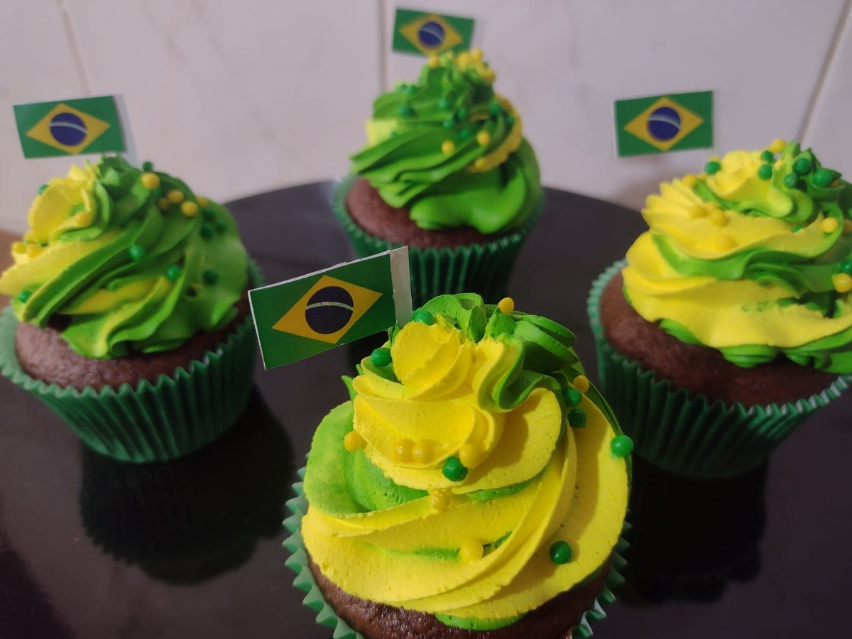 Aprenda a fazer um delicioso cupcake temático da Copa do Mundo