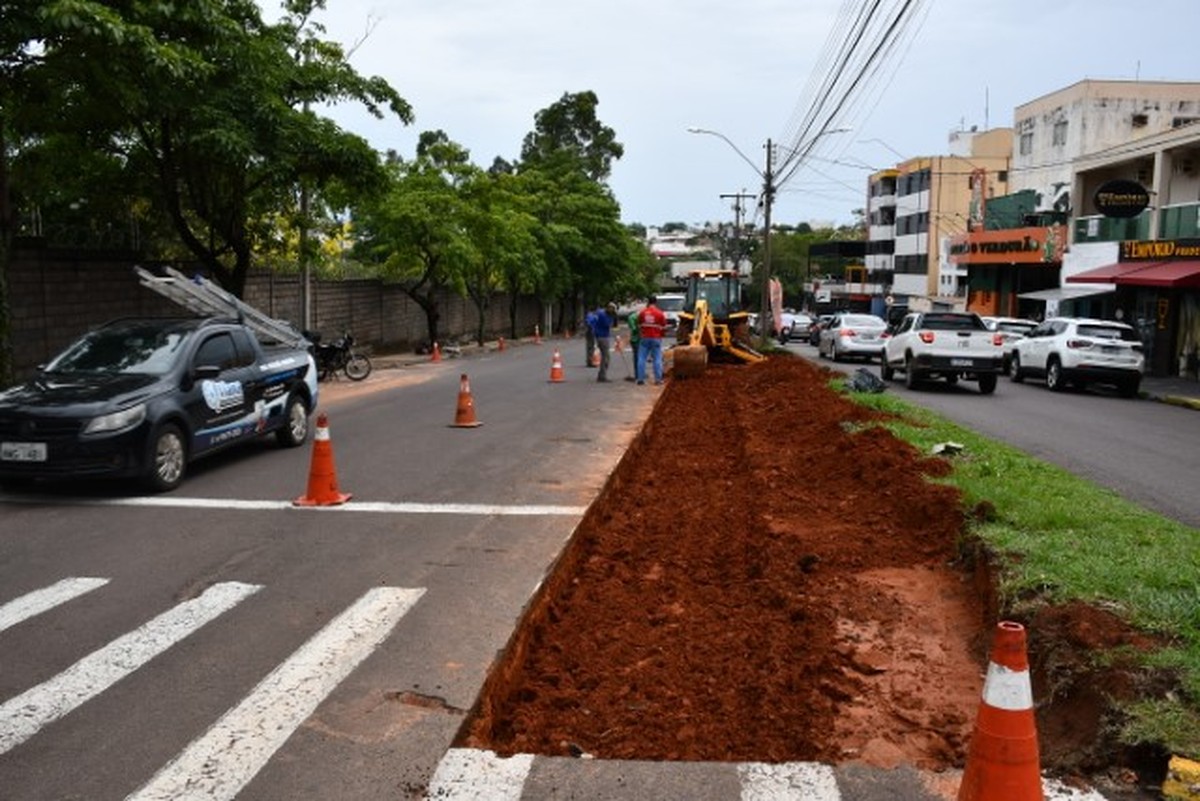Obra faz realinhamento da Avenida Vereador Aurelino Coutinho, no Jardim Alto da Boa Vista, em Presidente Prudente