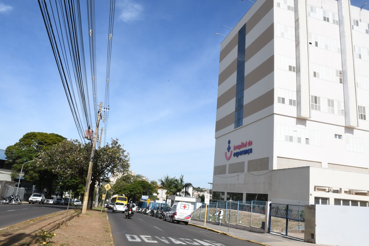 Câmara Municipal se reúne em sessão extraordinária para deliberar sobre verba de R$ 5 milhões ao Hospital de Esperança