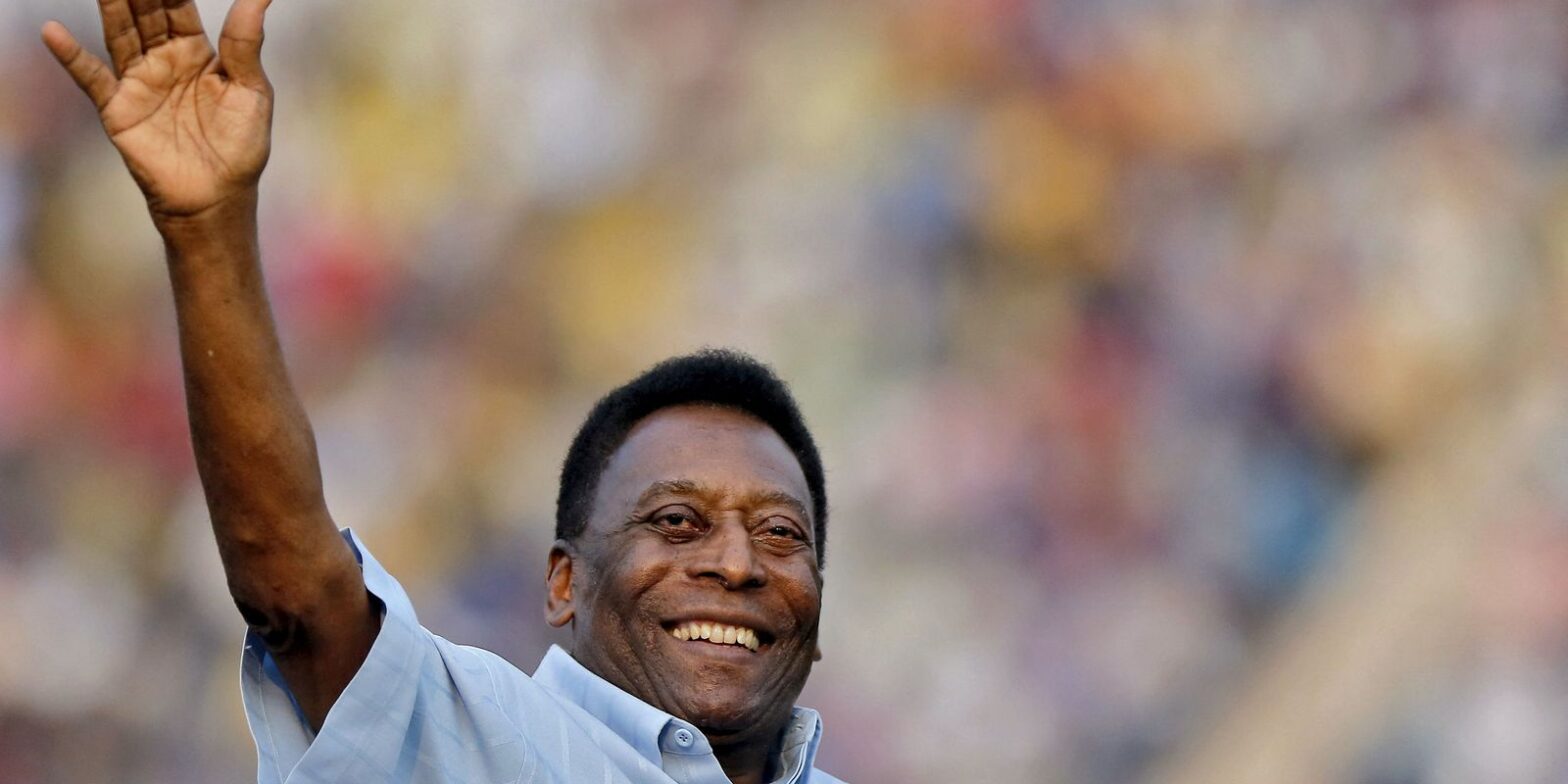 Certidão de óbito mostra causas da morte de Pelé 