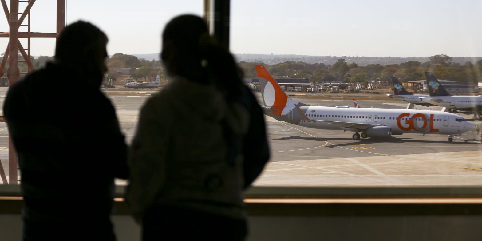 Greve dos aeronautas atrasa voos em Brasília, Porto Alegre e Fortaleza