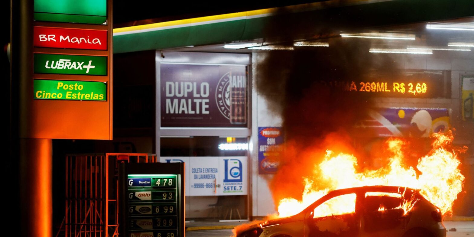 Secretaria diz que identificará vândalos de manifestação em Brasília