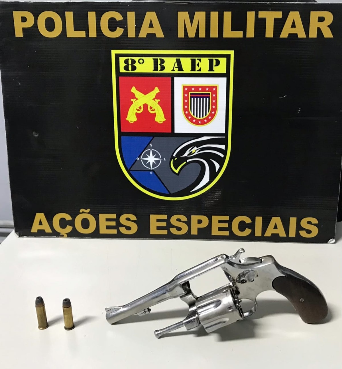 Homem de 26 anos é preso por posse ilegal de arma de fogo em Presidente Prudente