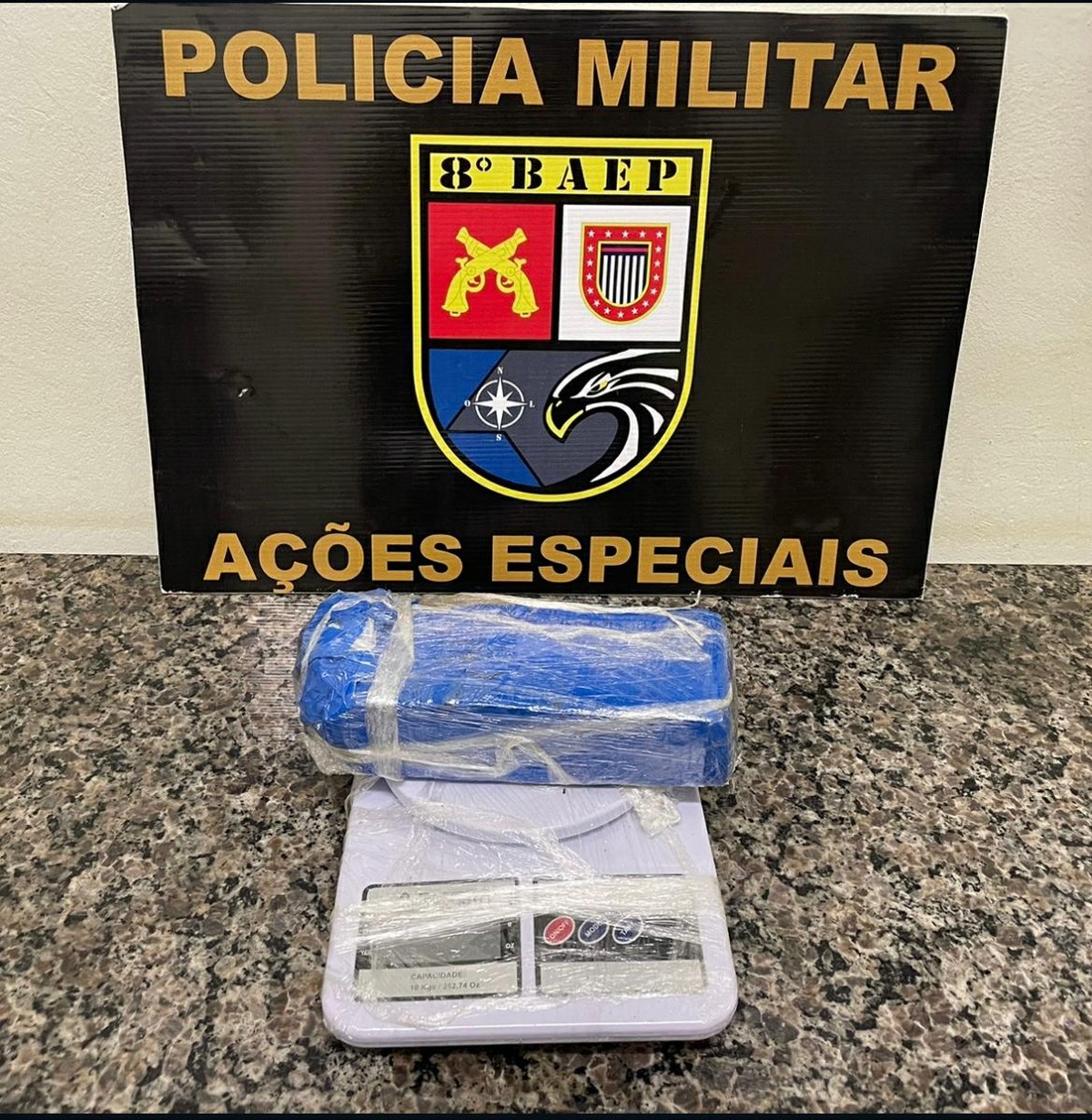 Homem de 22 anos é preso por tráfico de drogas em Álvares Machado