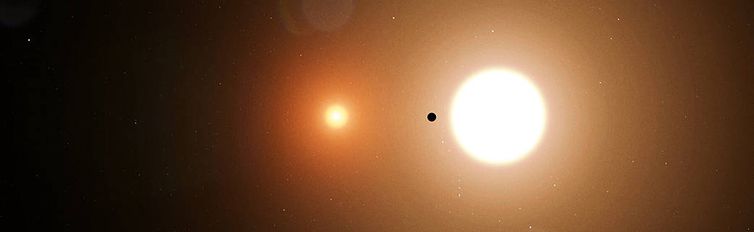 A Nasa, agência espacial norte-americana, anunciou nessa segunda-feira (6) a descoberta de um planeta do tamanho da Terra, a orbitar uma estrela a uma distância que torna possível a existência de água, em área identificada como habitável.
