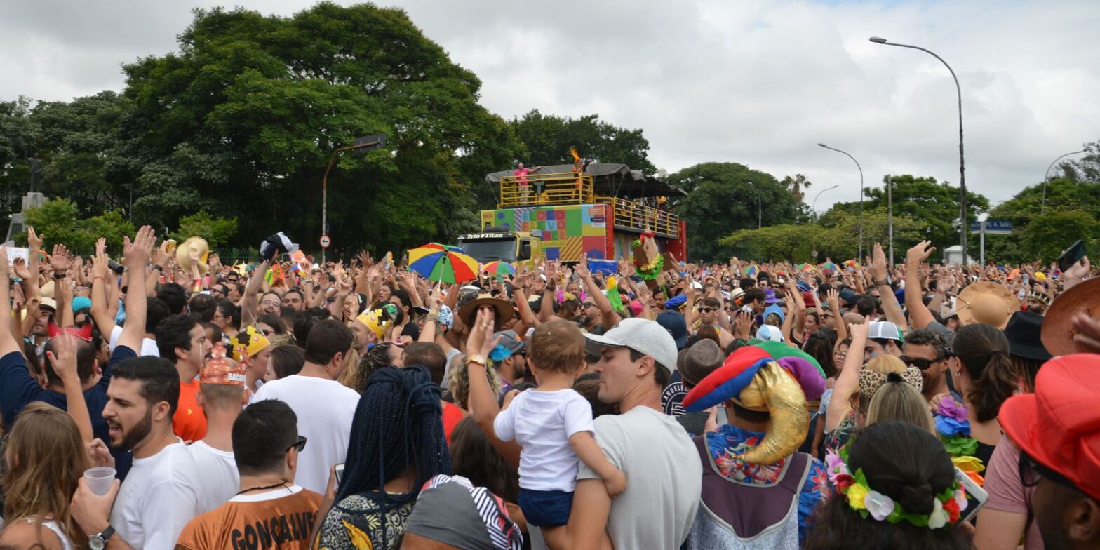 Carnaval de rua de SP tem mais de 180 desfiles neste fim de semana