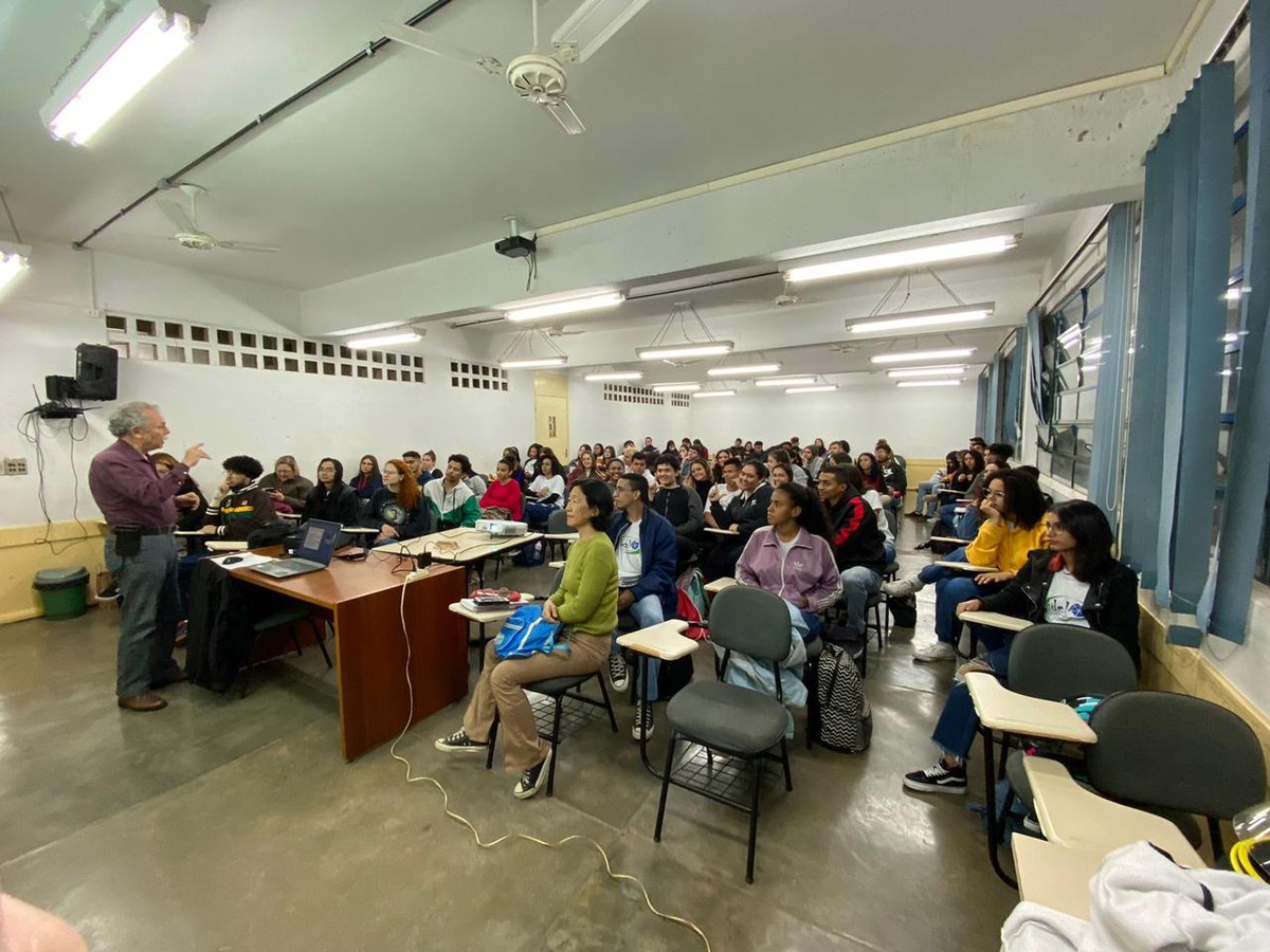 Cursinho pré-vestibular da Unesp de Presidente Prudente oferta 150 vagas para estudantes da rede pública; saiba como se candidatar