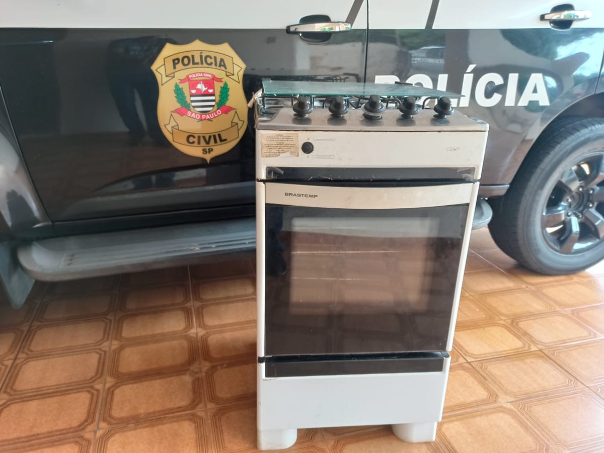 Homem confessa ter furtado fogão para comprar drogas e acaba preso em flagrante, em Dracena