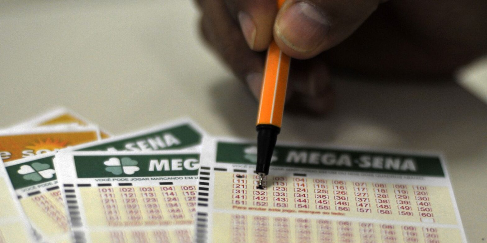 Mega-Sena deve pagar hoje prêmio de R$ 3 milhões