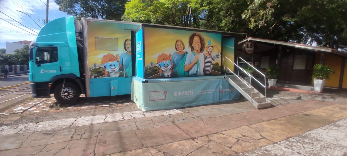 Projeto oferece troca de lâmpadas para moradores inscritos na Tarifa Social, em Presidente Bernardes