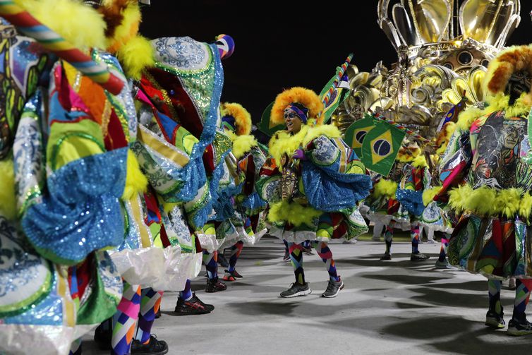 Rio de Janeiro (RJ), 26/02/2023 - A escola de samba Imperatriz Leopoldinense, campeã do Grupo Especial com enredo sobre Lampião, faz o Desfile das Campeãs no Sambódromo da Marquês de Sapucaí. 