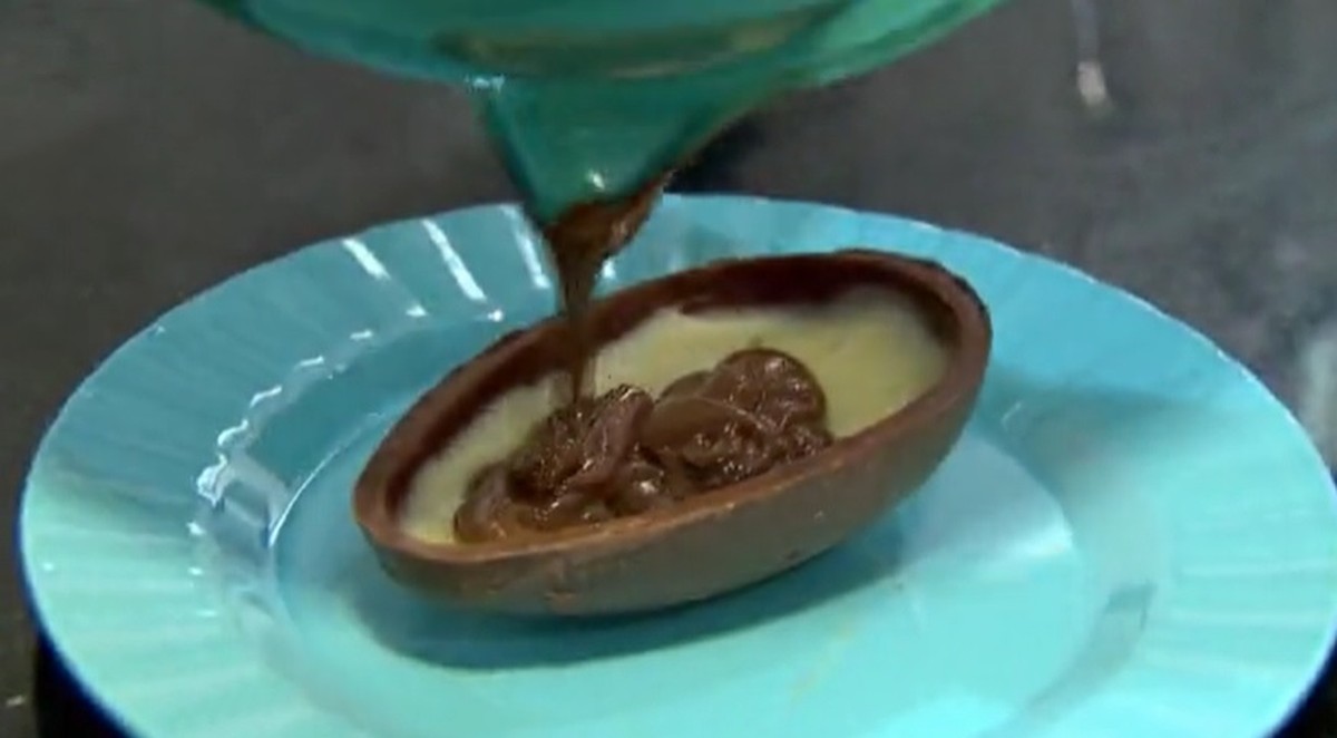 Ovo de Páscoa ganha recheio de cremoso ganache de maracujá