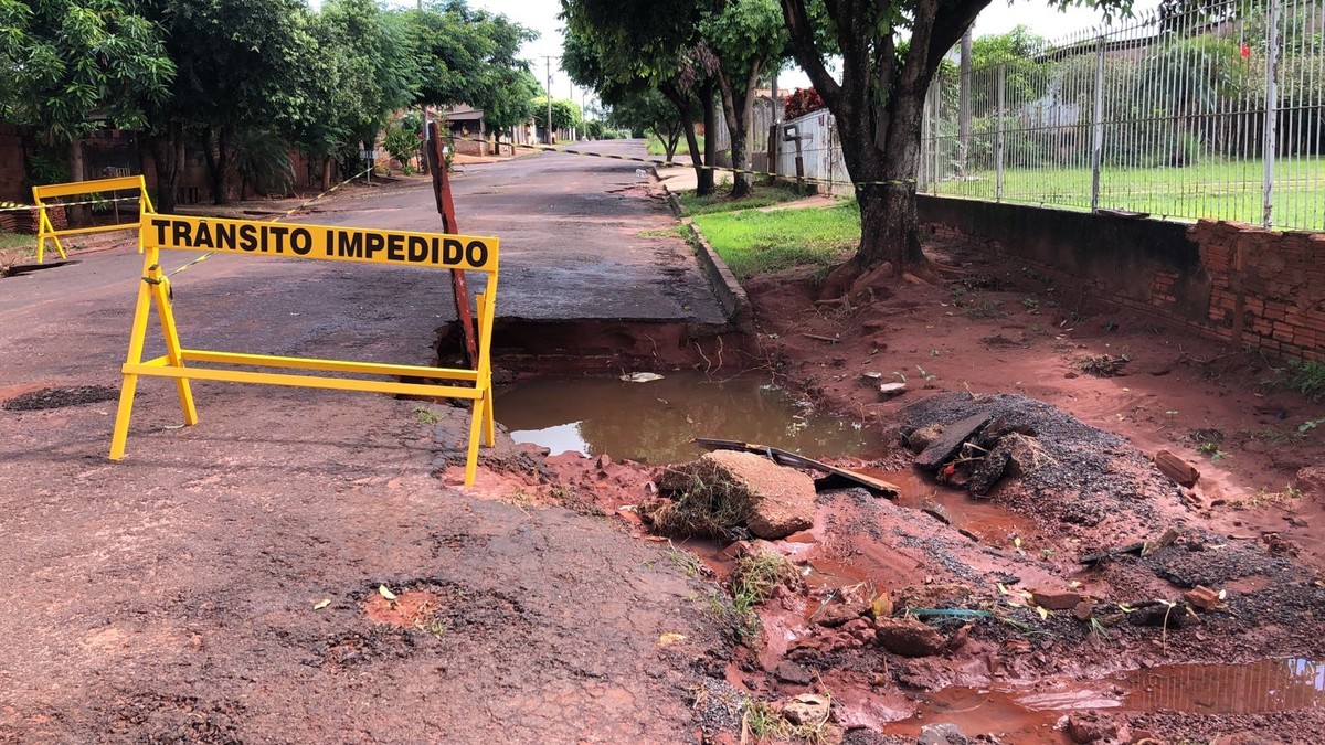 Prefeitura de Ouro Verde decreta calamidade pública após estragos provocados por chuva intensa