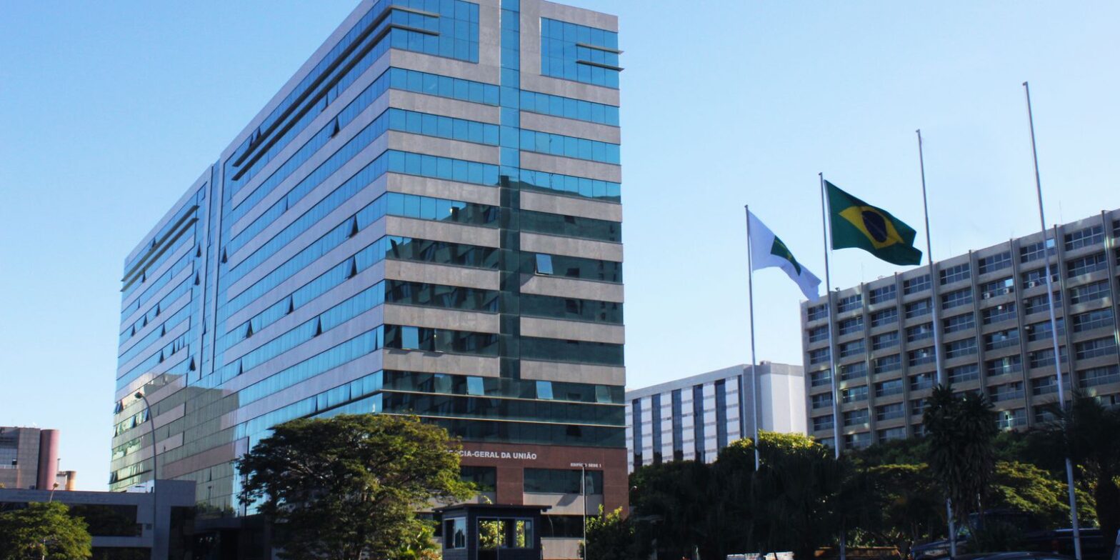 Governo federal quer cobrar R$ 29 bilhões em multas ambientais