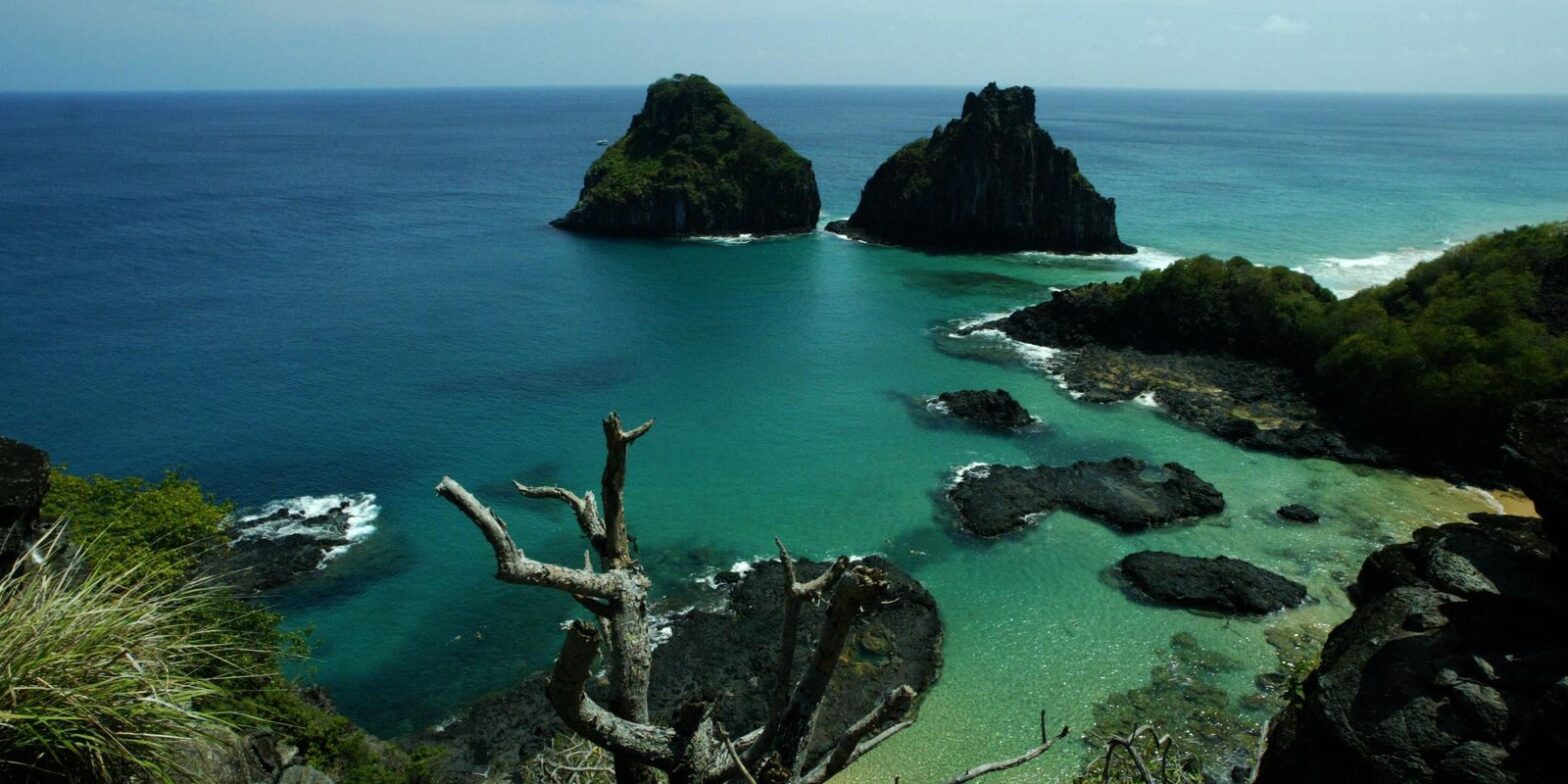 União e Pernambuco querem compartilhar Fernando de Noronha