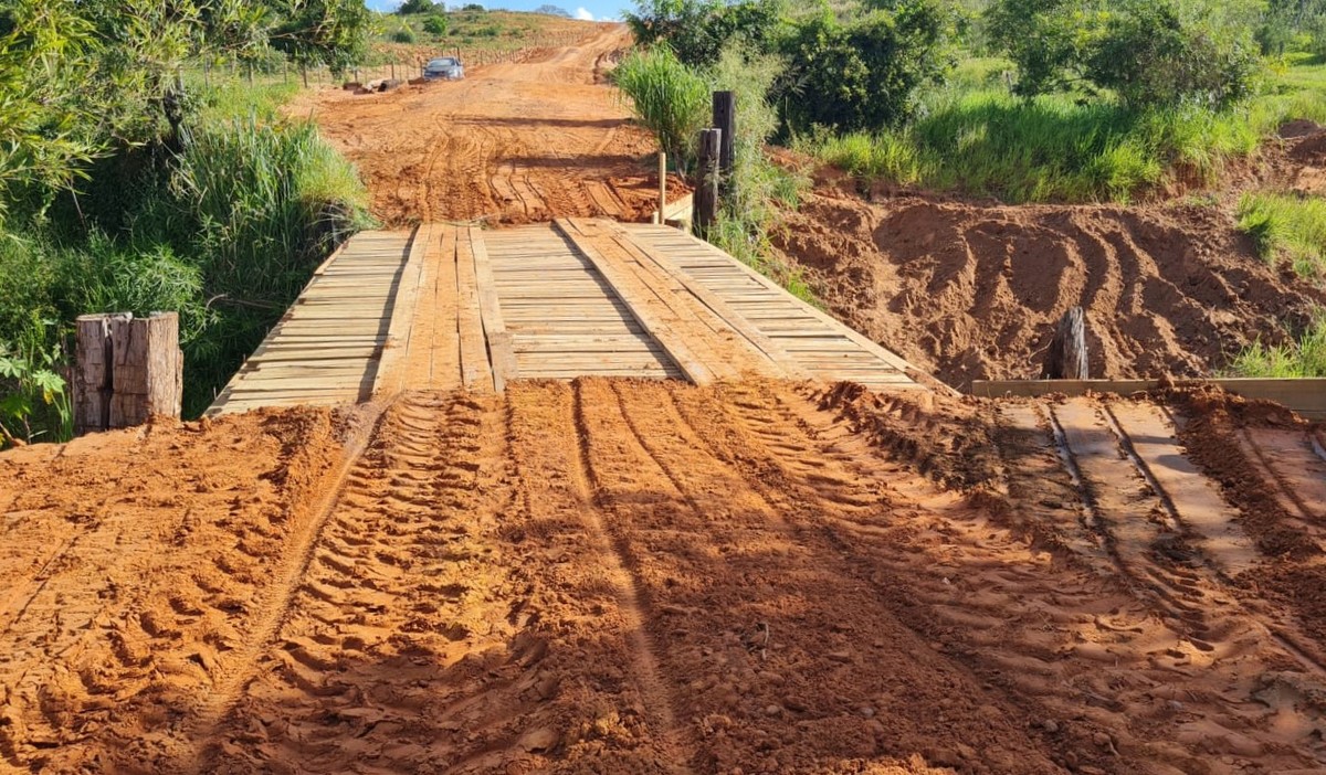Após um mês em obras, ponte sobre Córrego do Veado, na zona rural de Presidente Venceslau, é liberada ao tráfego