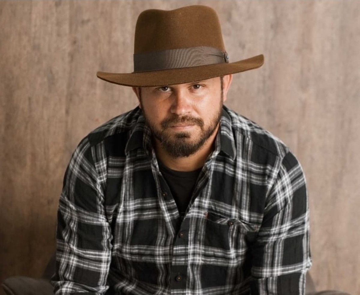 Rique Galiani e Rowdy Cowboys trazem os clássicos da country music para Presidente Prudente em show gratuito neste sábado