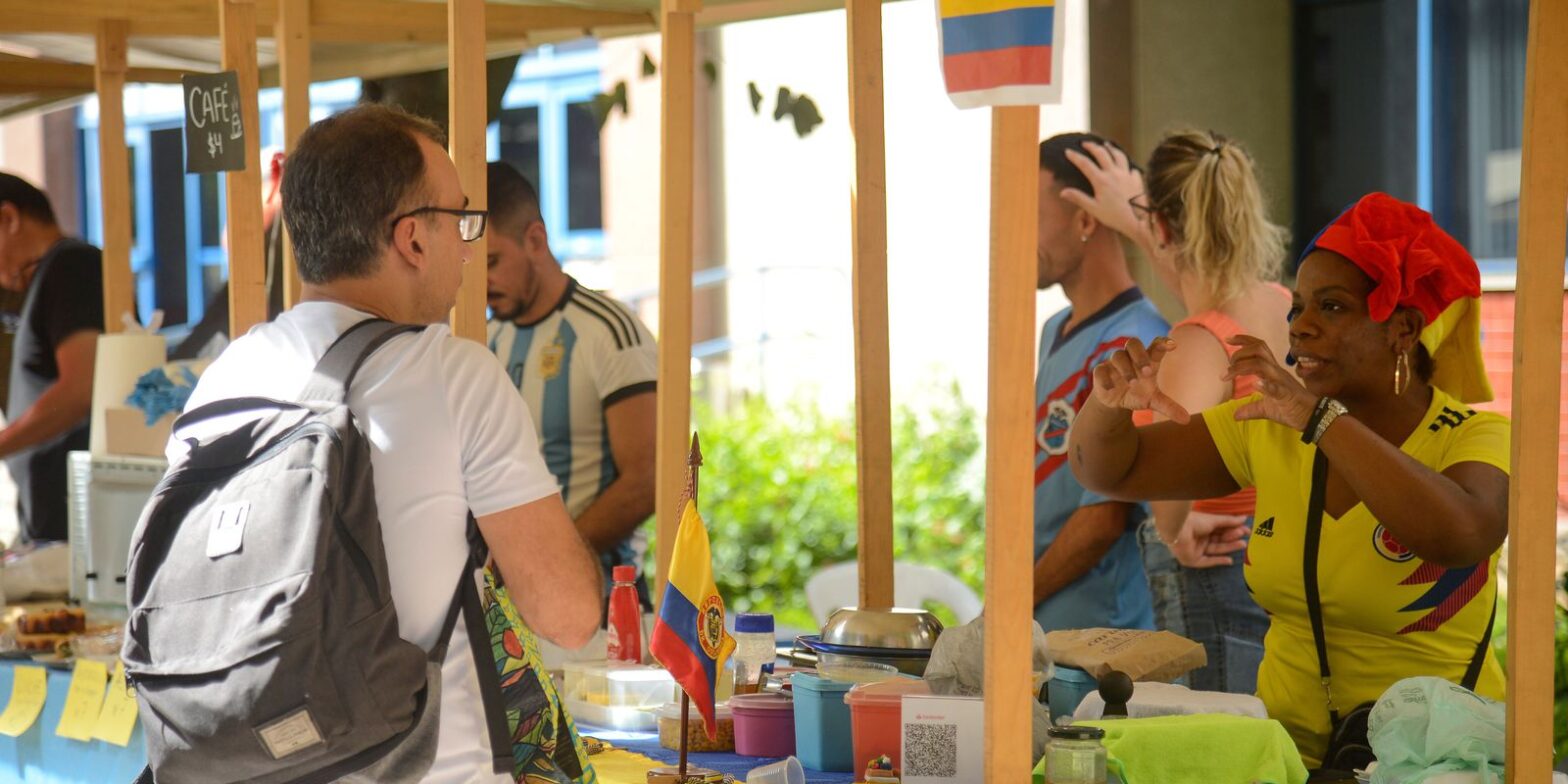 Feira multicultural de imigrantes tem terceira edição do ano no Rio