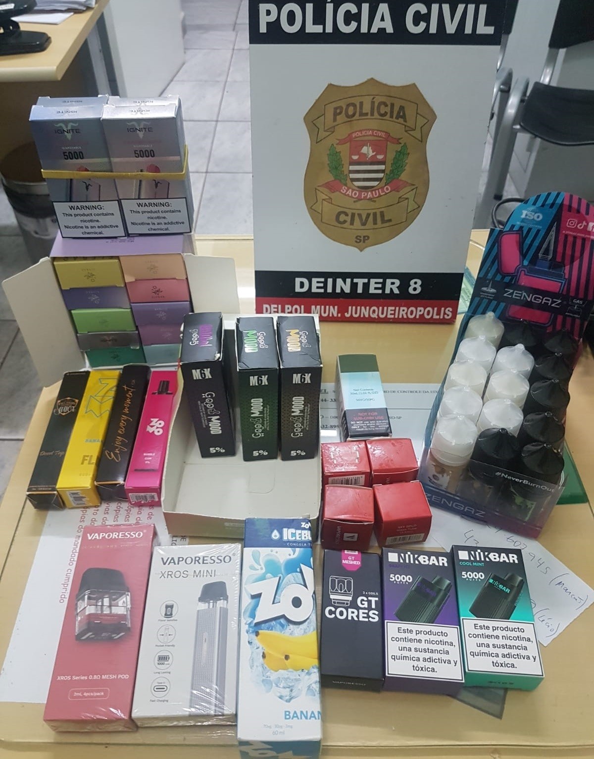 Operação apreende 53 dispositivos de cigarros eletrônicos em estabelecimento comercial em Junqueirópolis