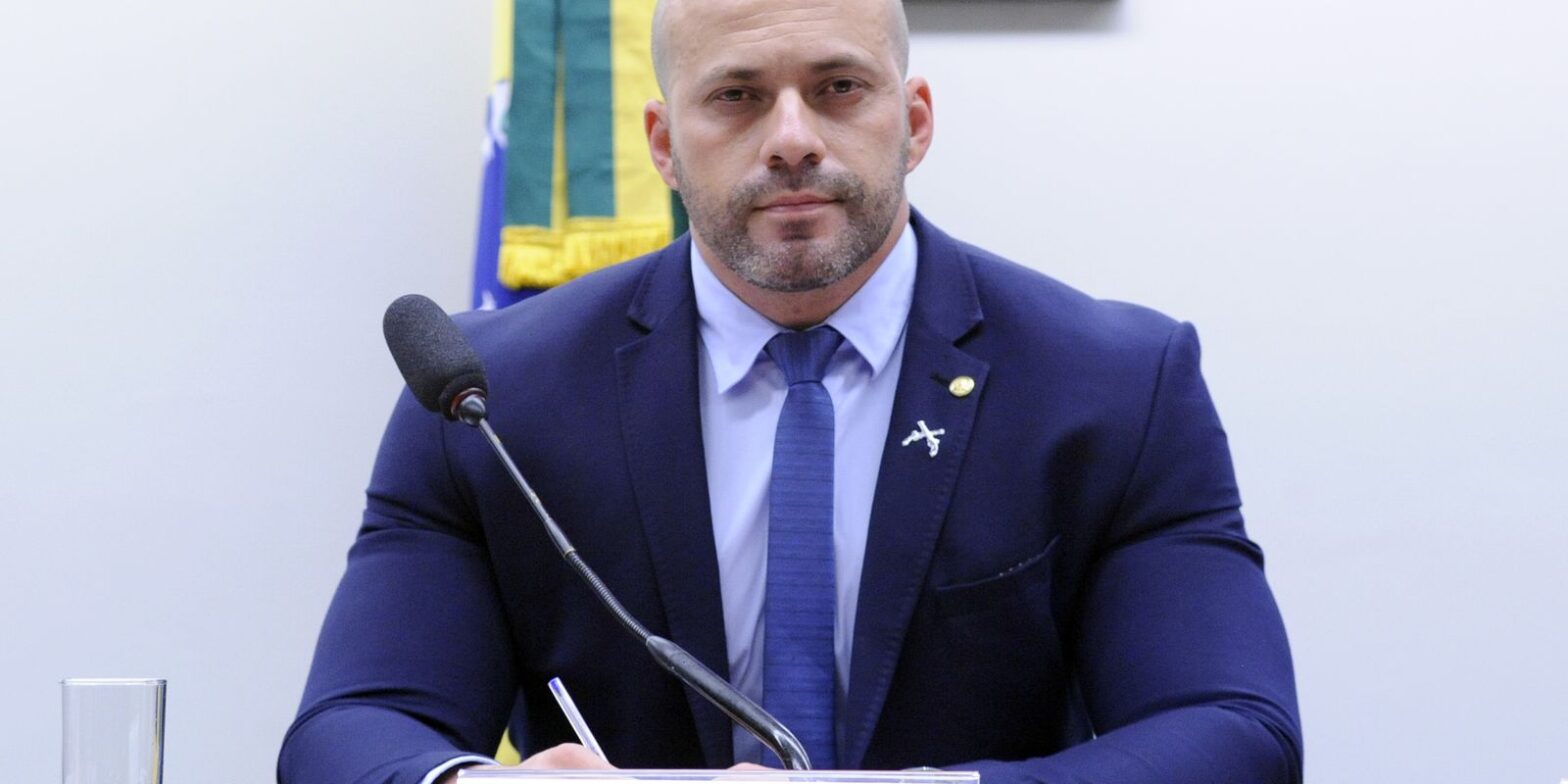 STF adia conclusão de julgamento sobre indulto a Daniel Silveira