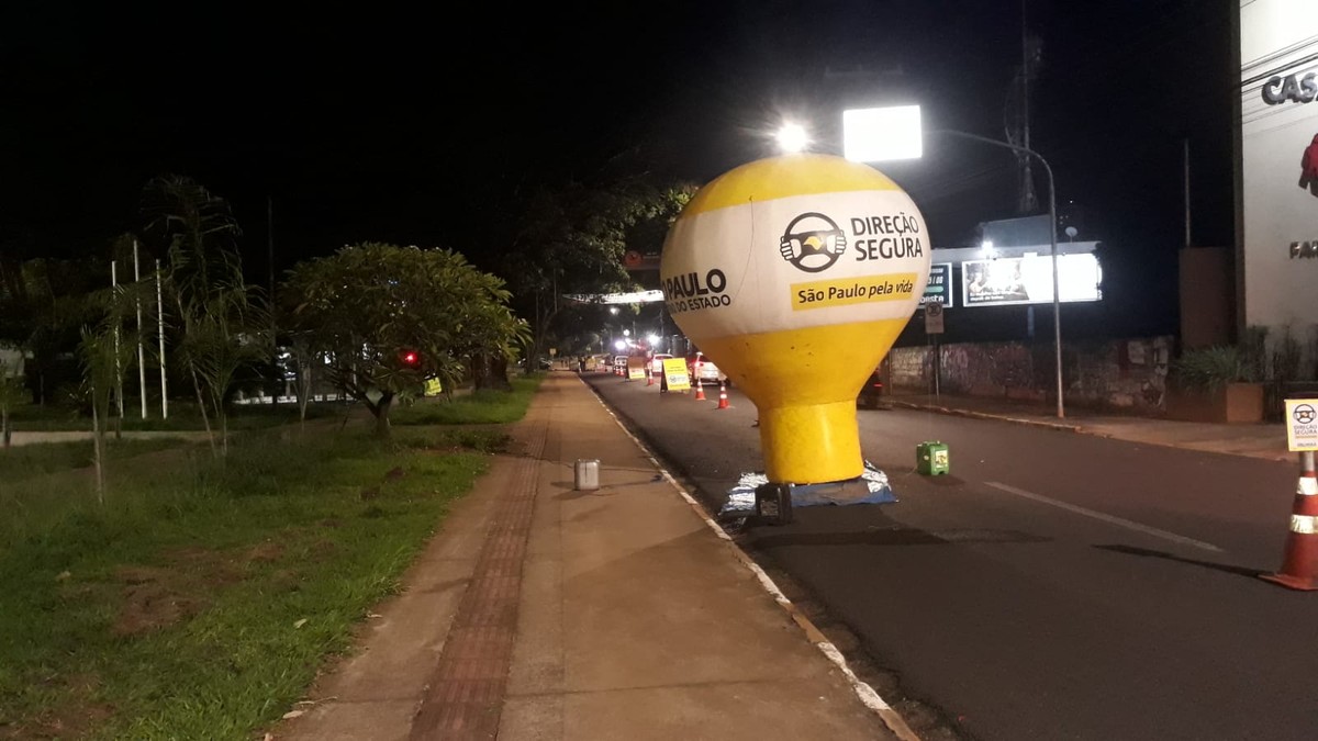 24 motoristas são autuados por recusa ao teste do bafômetro na Operação Direção Segura do Detran, em Presidente Prudente