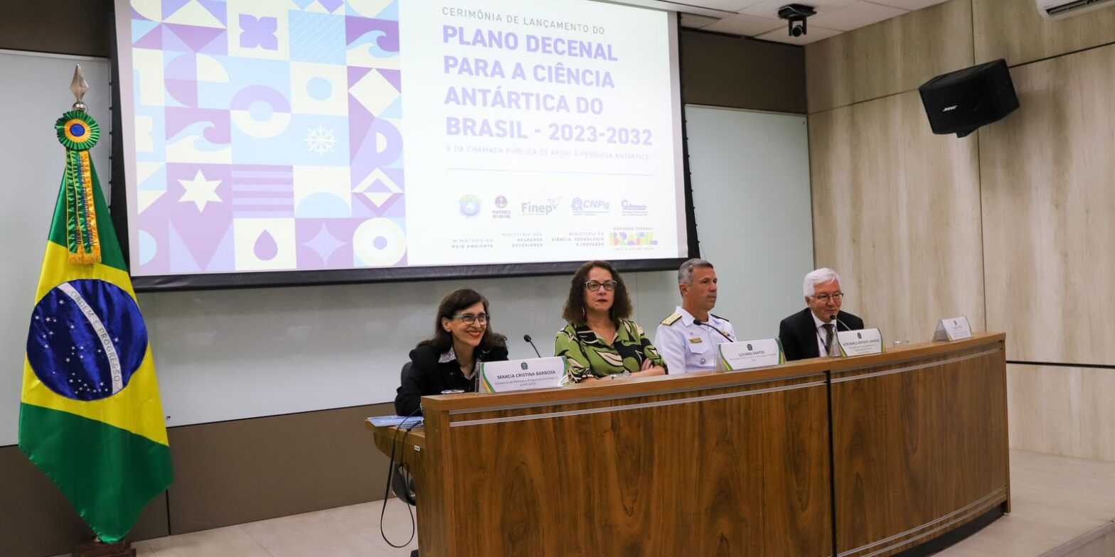 Governo lança plano nacional para estudos brasileiros na Antártica