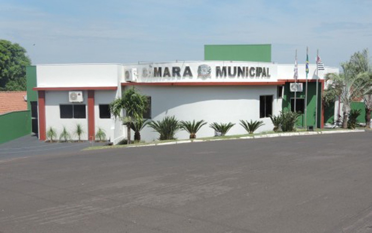 Câmara Municipal de Flórida Paulista aprova reajuste de 83% nos salários dos cargos de prefeito, vice-prefeito e vereadores