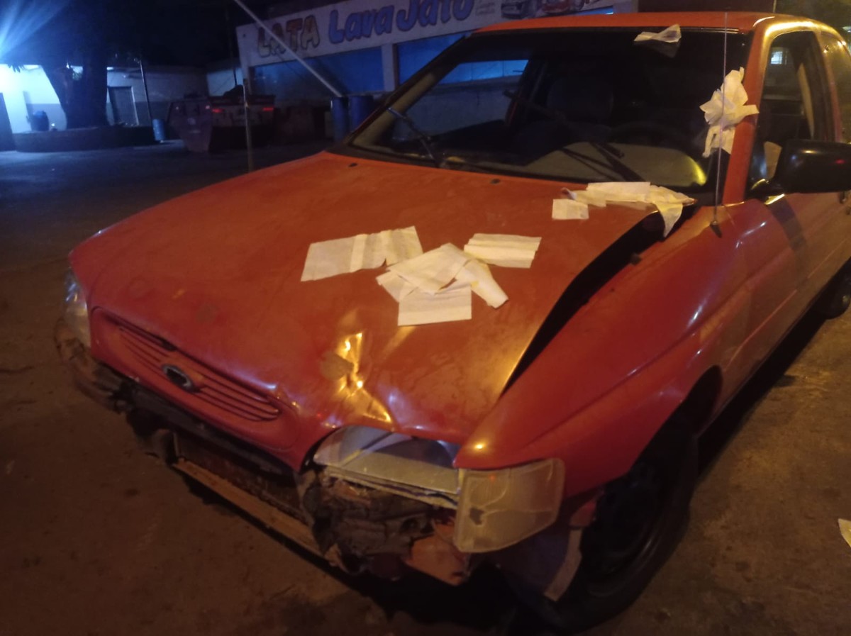 Motorista sem habilitação atropela três pessoas em posto de combustíveis, em Teodoro Sampaio