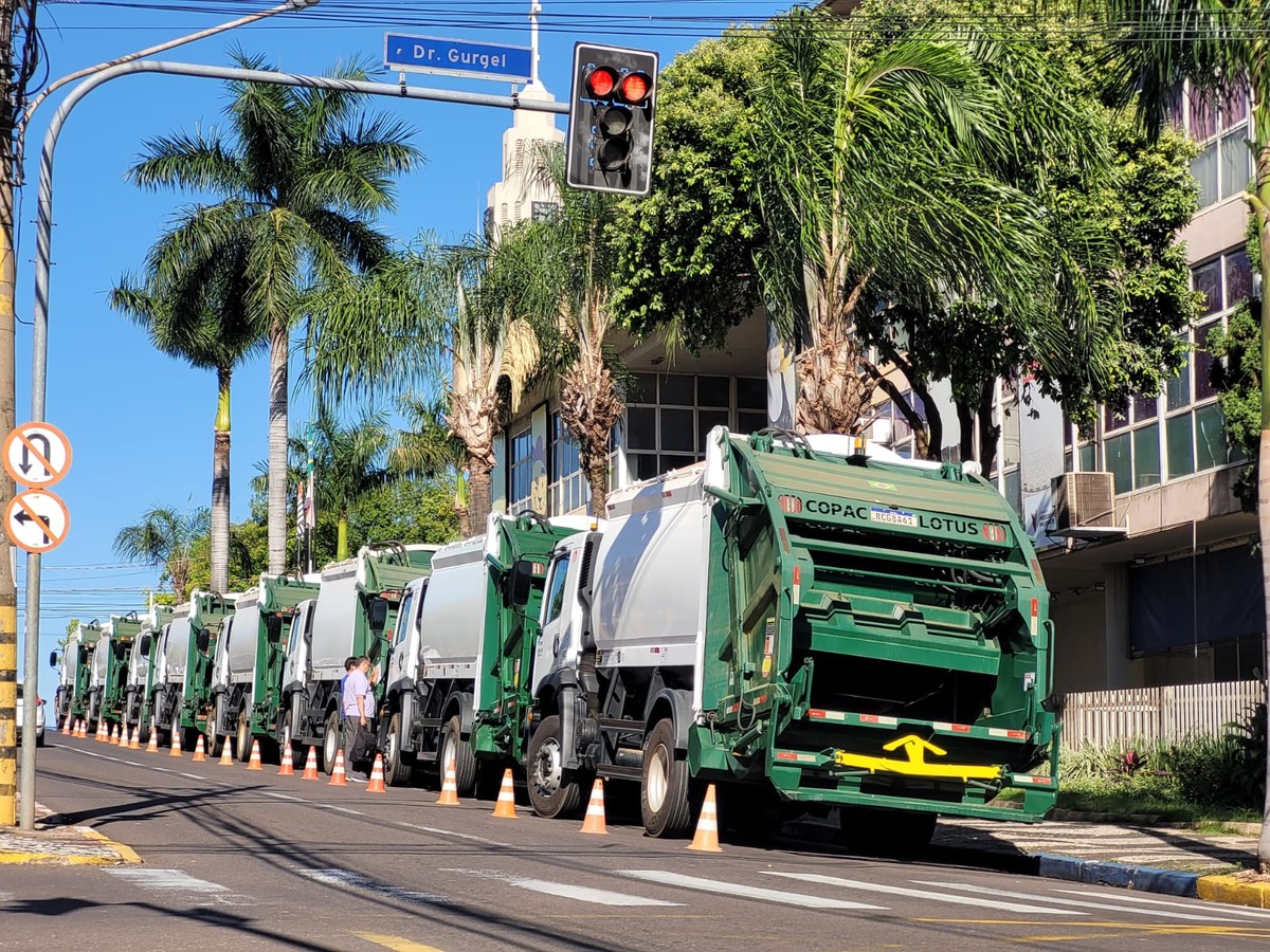 Prefeitura de Presidente Prudente gasta R$ 2,7 milhões por ano em aluguel de caminhões de coleta de lixo