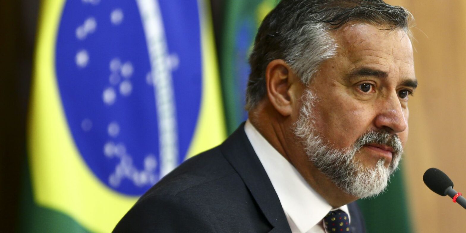 “Se Marco Civil foi suficiente, hoje não é mais”, diz Paulo Pimenta