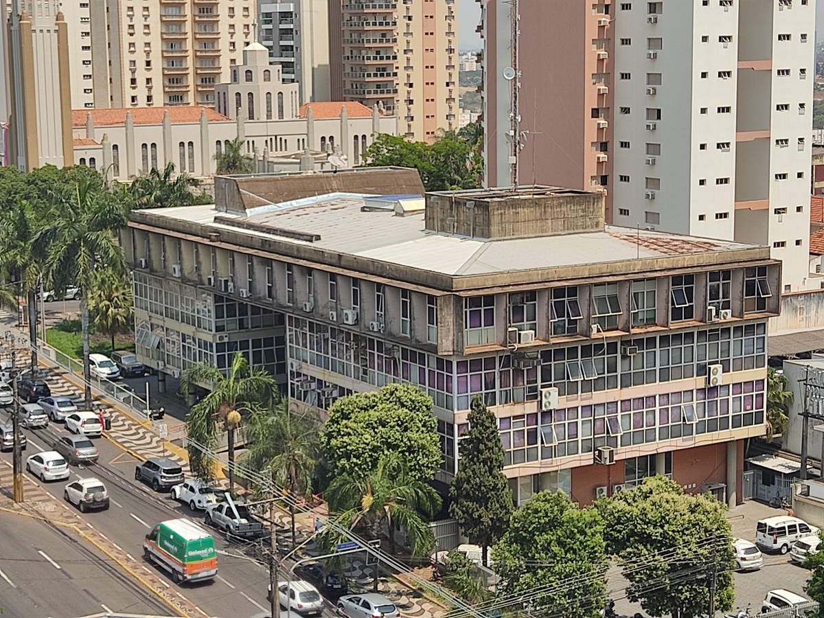 Vereador questiona prefeito Ed Thomas sobre tentativa de empréstimo de R$ 90 milhões: ‘É muito preocupante’