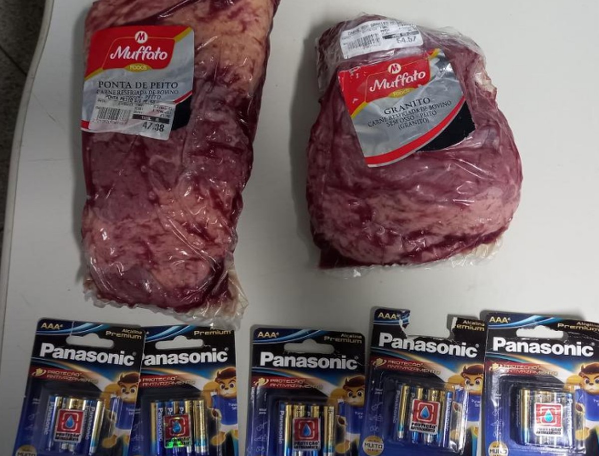Homem é preso em flagrante por furto de carnes e pilhas em hipermercado atacadista, no Jardim Guanabara, em Presidente Prudente