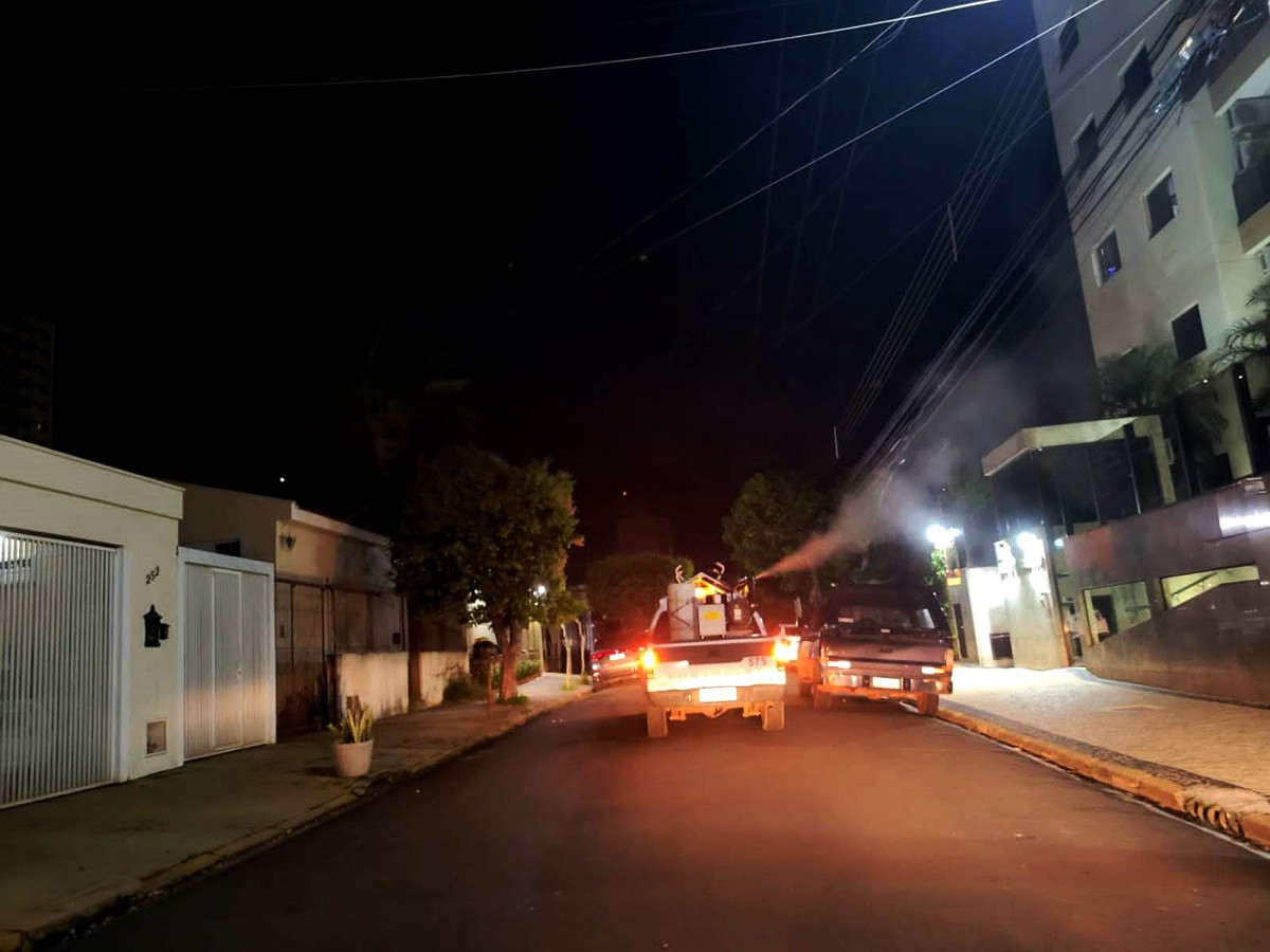 Devido à chuva, nebulização ambiental noturna é cancelada no Conjunto Habitacional Ana Jacinta, nesta segunda-feira