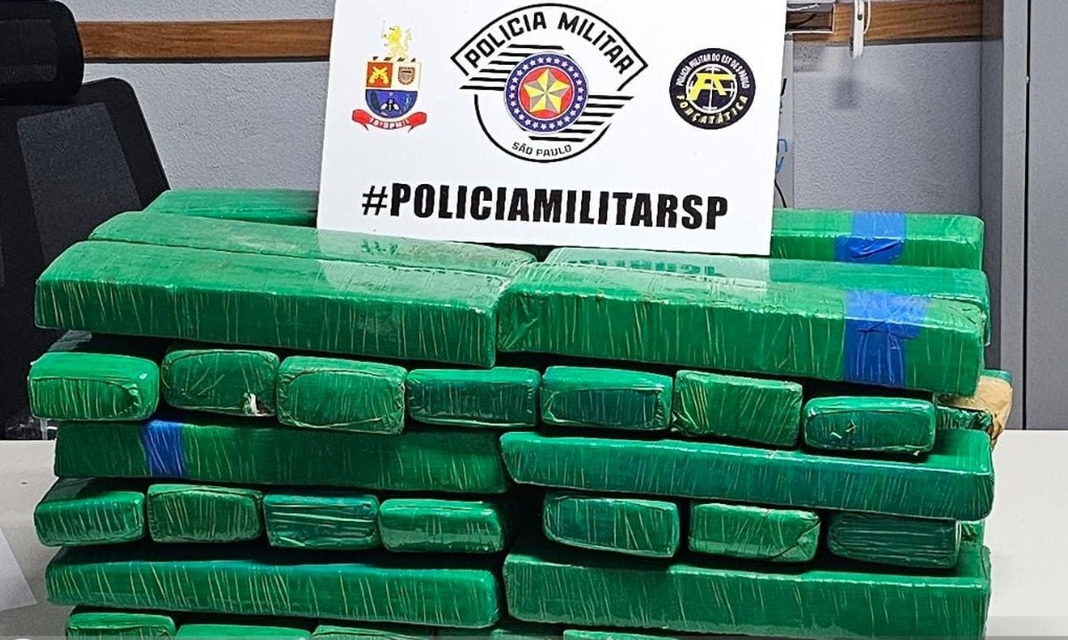 Com 56 quilos de maconha escondidos em caixa de som, homem acaba preso por tráfico de droga em Presidente Prudente