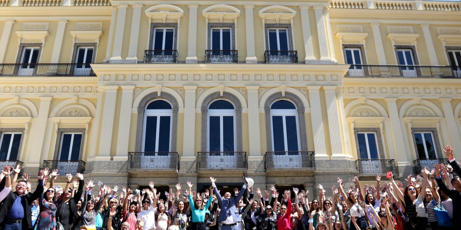 Hoje é Dia: Museu Nacional faz 205 anos ainda em reconstrução