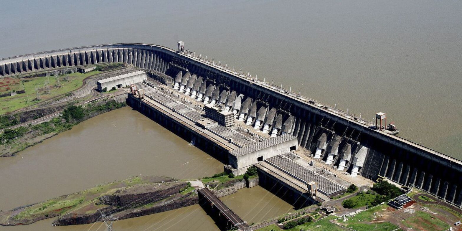 Retirada de água do meio ambiente atinge 4,1 trilhões de m³ em 2020