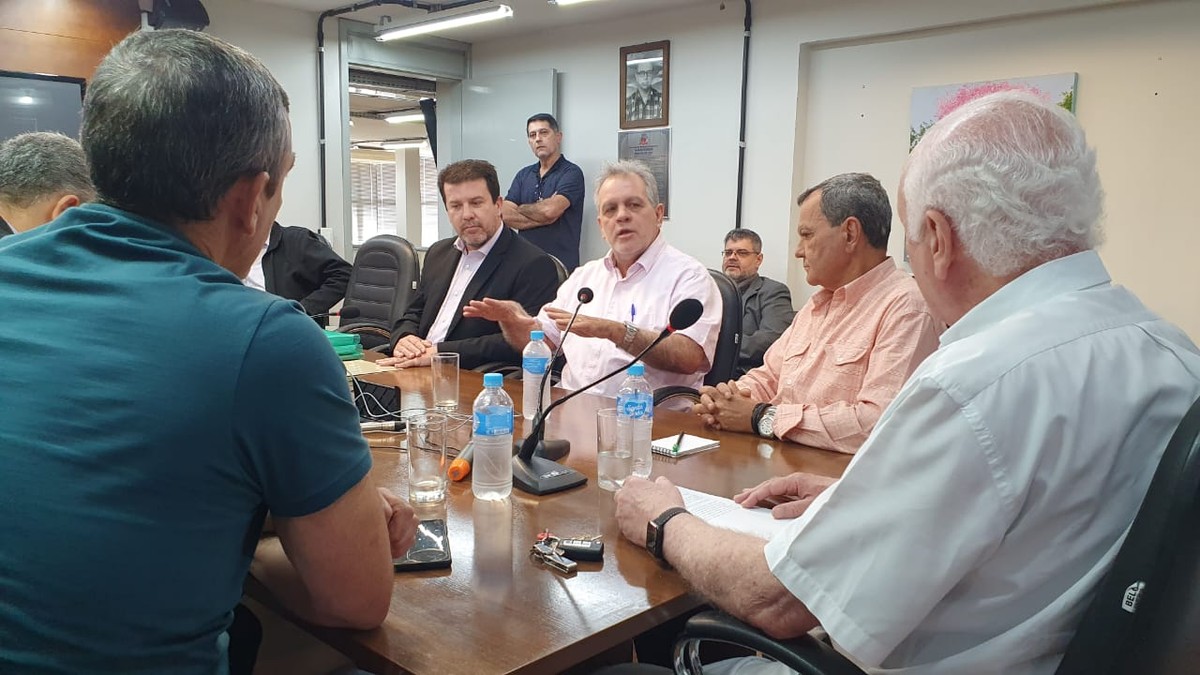 Após reunião com Câmara e Cirsop, Prefeitura de Presidente Prudente cogita abandonar contrato definitivo com empresa para destinar lixo | Presidente Prudente e Região