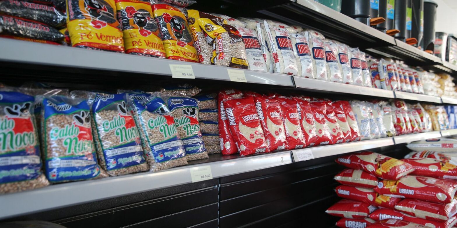 Distribuição de alimentos em situações de emergência é regulamentada