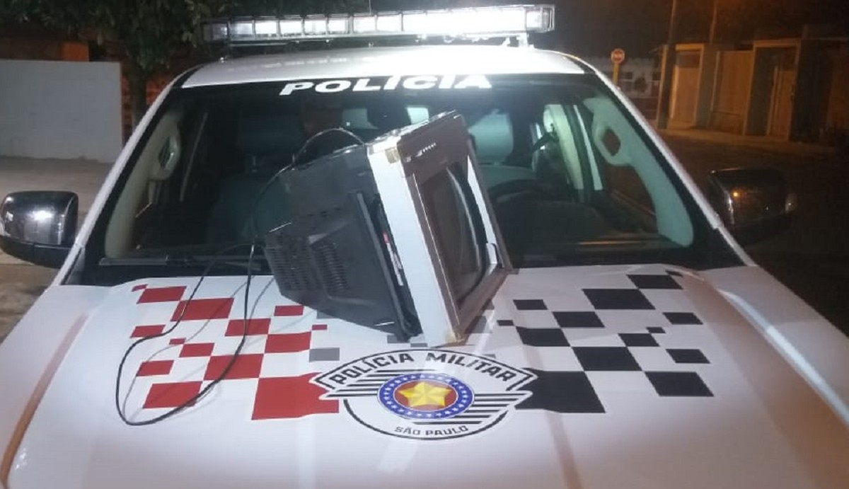Marido arremessa televisão na esposa e acaba preso por violência doméstica em Osvaldo Cruz | Presidente Prudente e Região