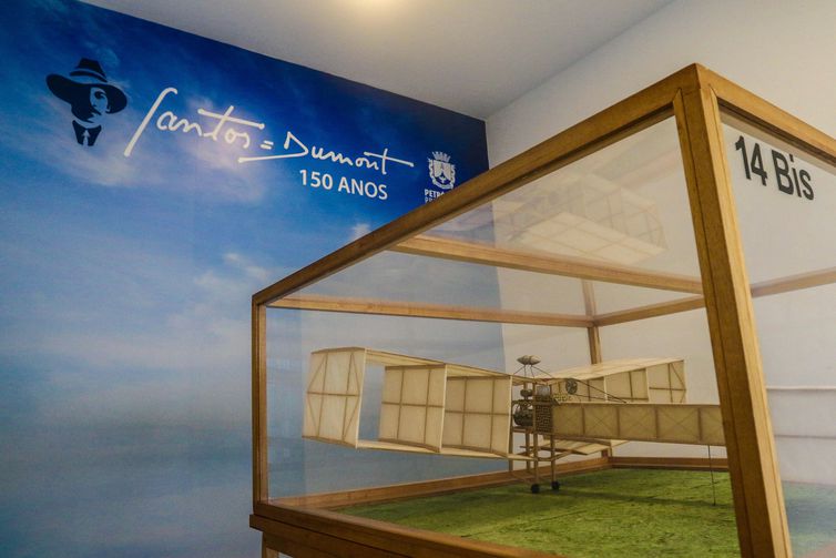Petrópolis,(RJ), 20-07-2023 - O museu Casa de Santos Dumont é reinaugurado na data de nascimento do Pai da Aviação, no centro de Petrópolis. Foto: Tânia Rêgo/Agência Brasil