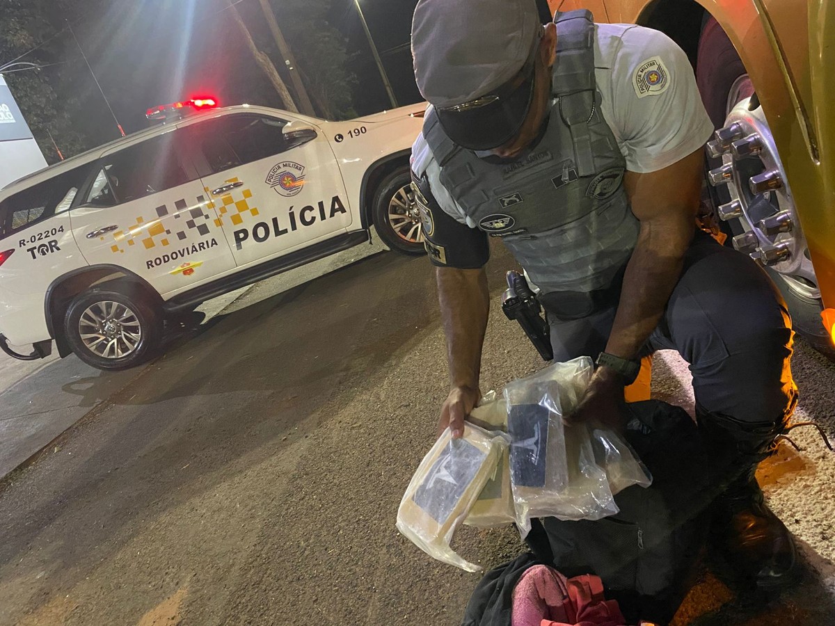 Passageira de ônibus é presa em flagrante com 4kg de cocaína, em Presidente Epitácio | Presidente Prudente e Região