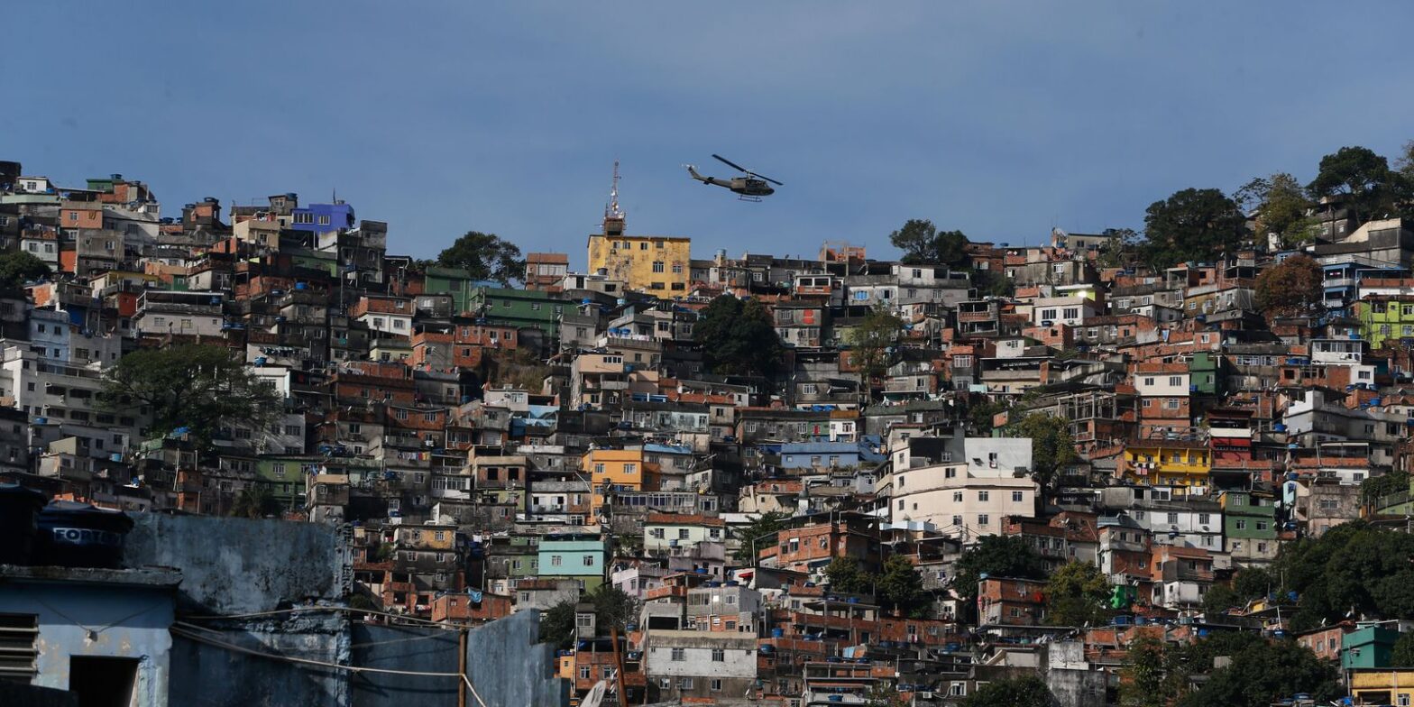 Seis em dez homicídios de crianças não são esclarecidos no Rio