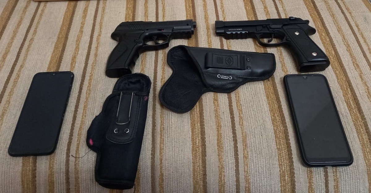 Operação Apple apreende simulacros de arma de fogo e celulares em Junqueirópolis