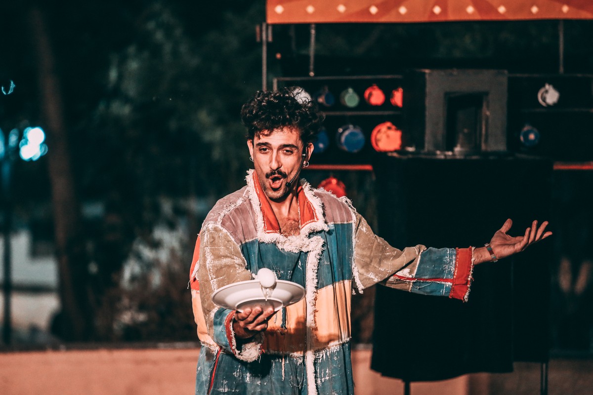 Com bom humor e técnica, ‘Telepático’ convida o público para uma experiência ímpar em Presidente Prudente