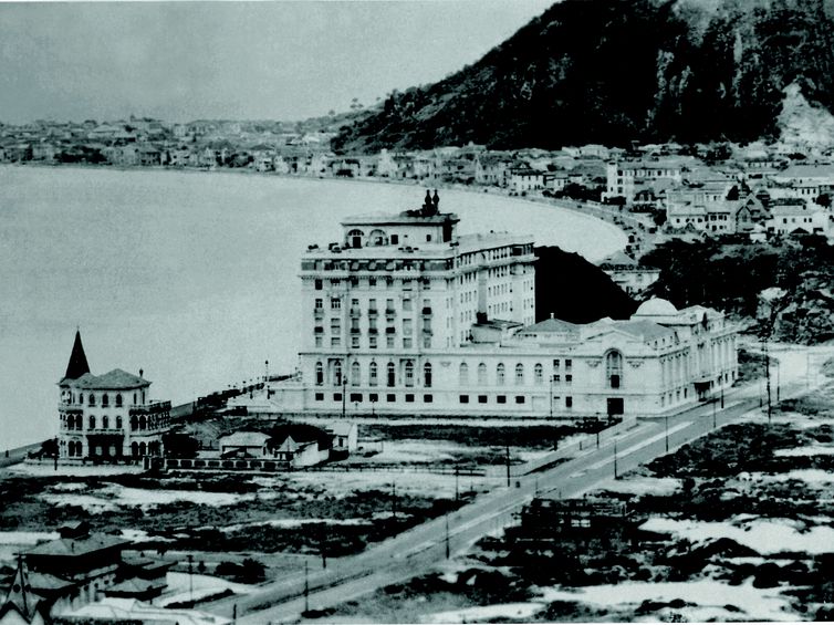 12/08/2023, Fotos do acervo do Hotel Copacabana Palace. Hotel Copacabana Palace completa 100 anos. Foto: Arquivo/ Copacaba Palace