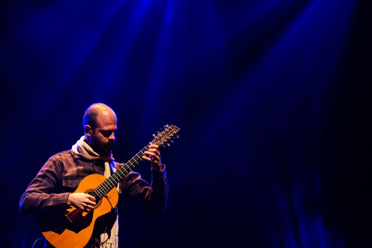 Artista Bruno Sanches apresenta show 'A viola é brasileira' na Unesp, em Presidente Prudente, com entrada gratuita