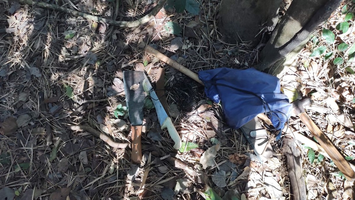 Três homens são flagrados com armadilhas de caça e acabam autuados, em Santo Expedito